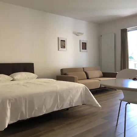 Apartment Ferienappartement Lago Maggiore *